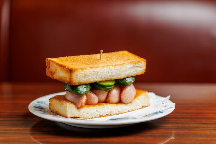 京都・祇園で愛されるレトロ喫茶「切り通し進々堂」で、心華やぐひとときを♪