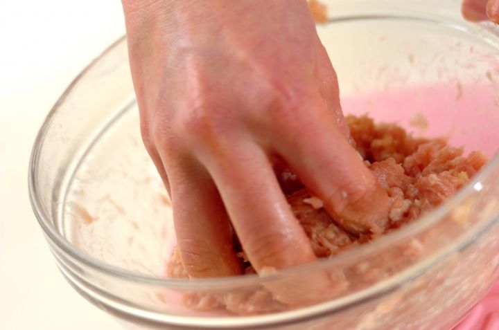 長芋入り鶏つくねの作り方1