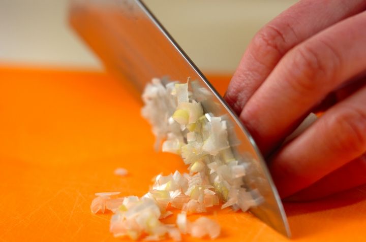 長芋入り鶏つくねの下準備1