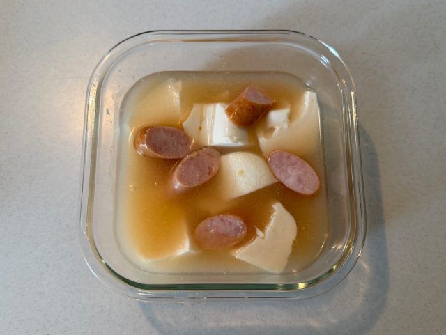 ウインナーを入れる