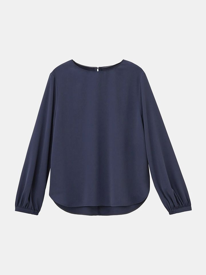 PLSTのラウンドヘムTブラウス