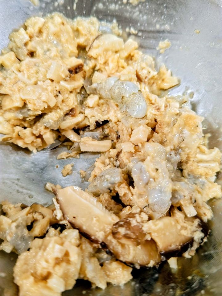 レンコンと海老の春巻き