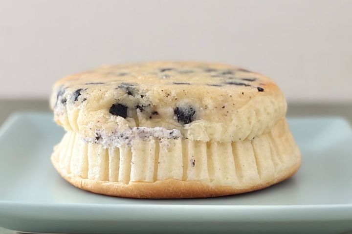 【ファミマ】の「ヤバすぎる」パンを実食！食感ミックスにハマりました