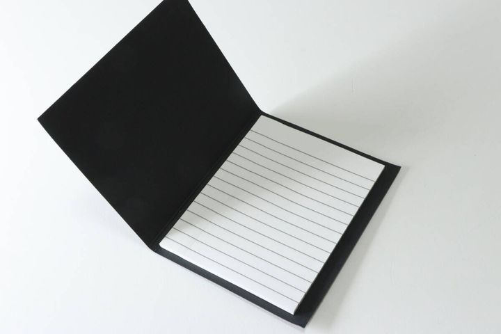 ノート罫線入ふせん（カバー付、30枚） デザイン