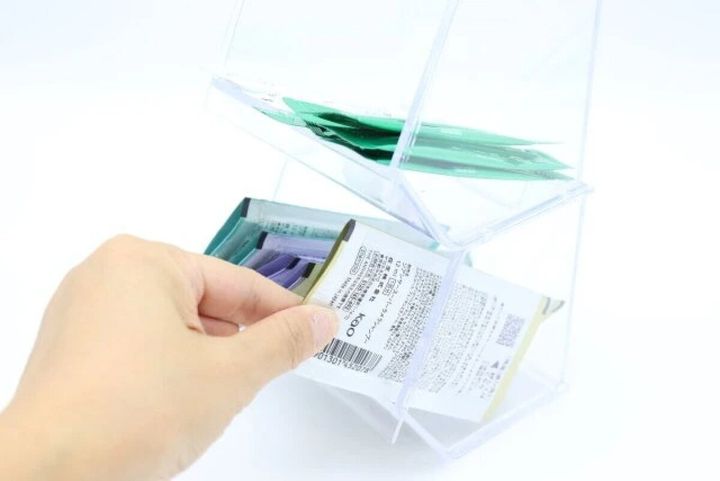 ダイソー アメニティーラック（クリア） 使用例 スタッキング