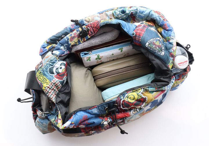 ヒステリックミニビッグパフショルダーバッグ大容量