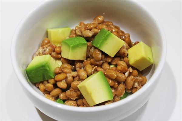 食生活で更年期障害をケア。積極的にとりたい食材は？