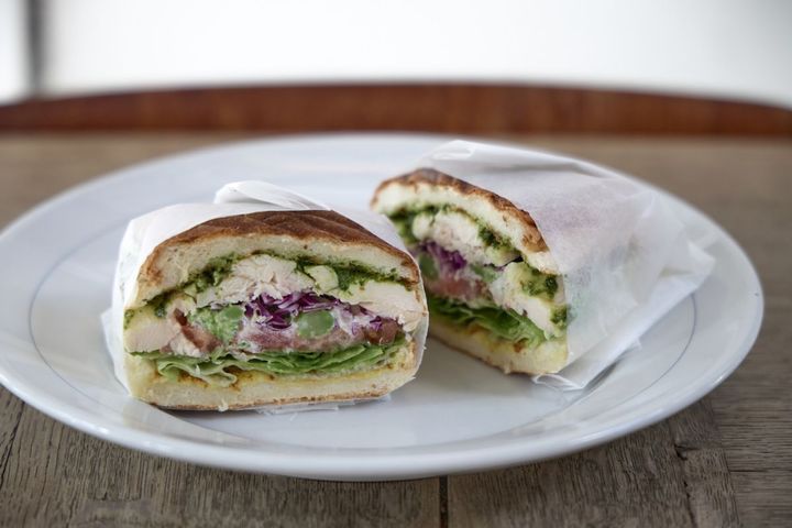 「ジェノベーゼチキン」1500円