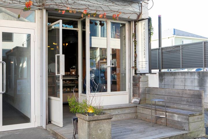 鎌倉の路地裏でほっと一息。のんびり過ごすコーヒースタンド「THE GOOD GOODIES」