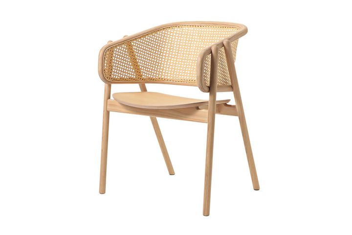 〈アトリエ2+〉「ケーン」シリーズのチェア