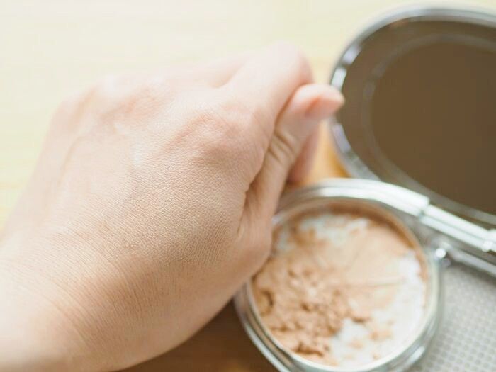 実は万能！『ベビーオイル』は保湿するだけじゃないんです。知っておいてソンなしですよ♪