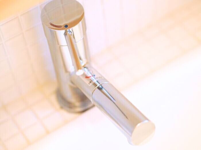 実は万能！『ベビーオイル』は保湿するだけじゃないんです。知っておいてソンなしですよ♪