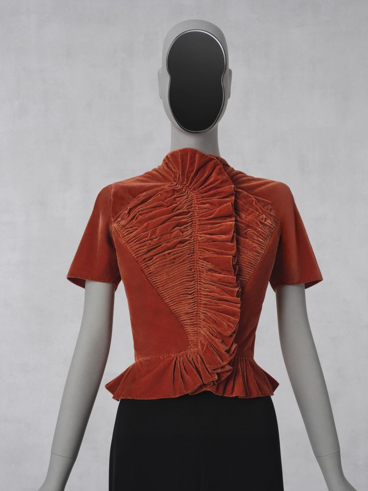 Jacket, Madame Grès (French, 1903–1993), Alix (French, 1934–1942), fall/winter 1939–40; Purchase, Irene Lewisohn Bequest, 2002 (2002.366).