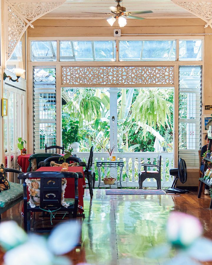 バンコク〈ラミン・ティーハウス・サイアム・セラドン〉内観