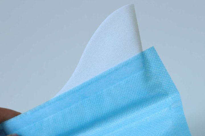 ダイソーの携帯できるトイレをセットした状態