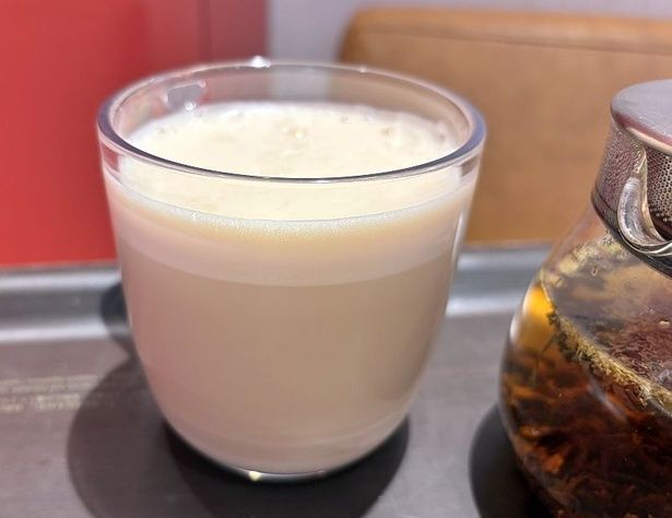 もっと自分好みの味わいに！ティーラテはノンシロップでのオーダーも可能になった