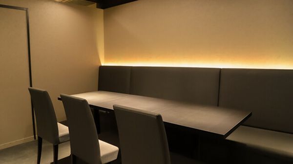 【東京都港区】隠れ家和食「吾響」、希少食材「対馬の金穴子一本飯」を昼夜予約制で提供開始！