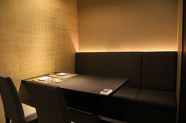 【東京都港区】隠れ家和食「吾響」、希少食材「対馬の金穴子一本飯」を昼夜予約制で提供開始！