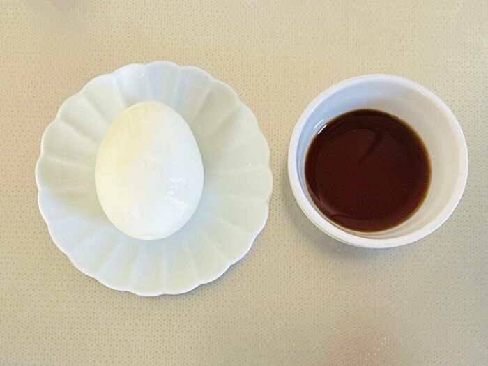 調味料ドバドバ使うのやめた！たった「大さじ1」で作れる【節約味玉】が我が家の定番に