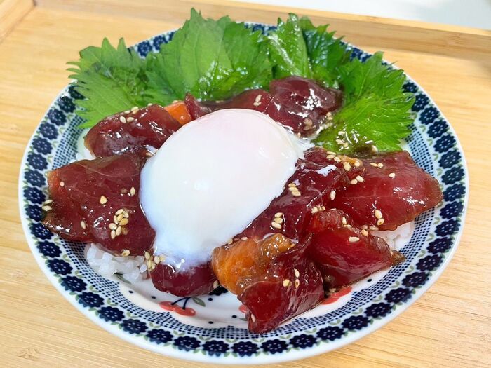 マグカップ1つで温泉卵が完成！？もう買わなくてOKな「令和の神ワザ」やってみた♪