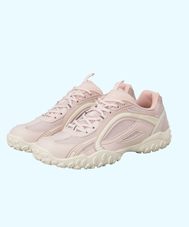 【2月下旬発売】フィラのいちごみるくカラーのスニーカー♡