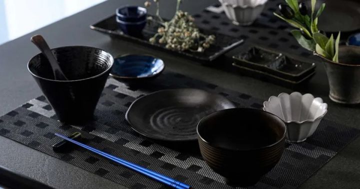 和食器と蒼律を合わせた食卓スタイリング