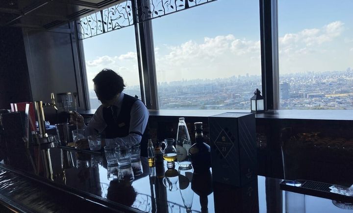 ローヤルサルート