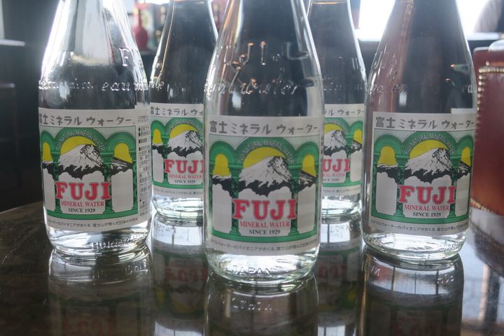 日本産ナチュラルミネラルウォーター