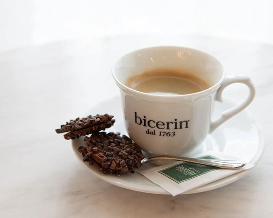 1763年創業のカフェ「Bicerin」からホワイトデーコレクションが登場！全5種を用意