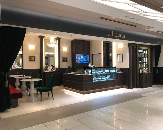 1763年創業のカフェ「Bicerin」からホワイトデーコレクションが登場！全5種を用意