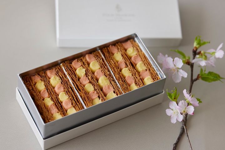 桜 ミルフィーユ