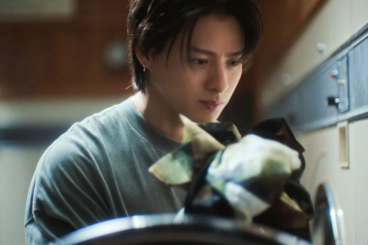 東急レクリエーションは25日、ネイチャーラボが展開するプレミアムホームケアブランド「ランドリン」のティーフレグランスシリーズ「GOOD TEA TIME」とのタイアップを109シネマズ全劇場で3月1日～28日まで実施し、開催期間中、東京・名古屋・大阪の一部劇場で、ランドリンのアンバサダーを務めるNumber_iの平野紫耀さん（29）が出演するCMを本編前に上映すると発表しました。