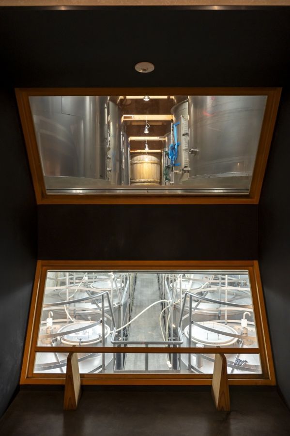 ガラス越しに見学できる節五郎蔵