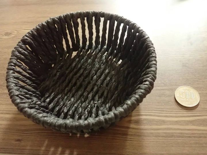 DAISO(ダイソー)：手編みFSCペーパー小物収納(ラウンド)