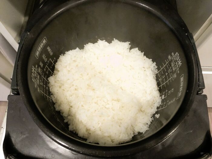 炊飯器の「再加熱」ボタン使ってる？実はめちゃくちゃ便利な機能だった♪