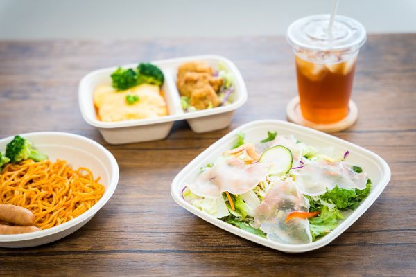 ダイエット中の昼ごはんにおすすめのコンビニメニュー