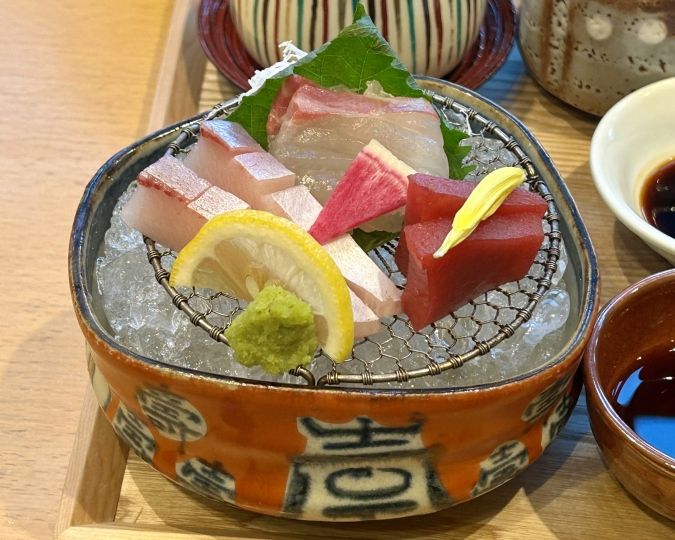 日本料理 喜水亭 福岡三越店 明鯛茶漬膳 お刺身