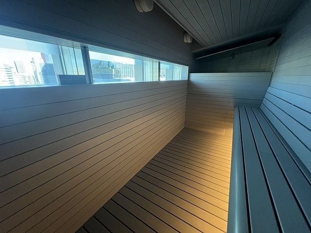 外が見えるようになっている「PANORAMA」