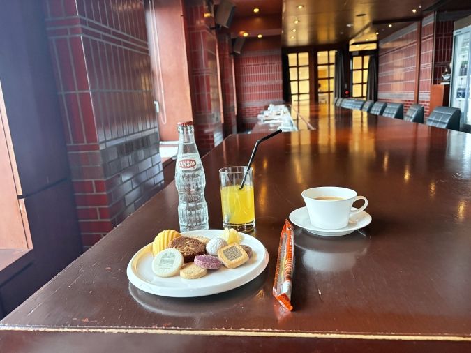 プレミアホテル門司港 ラウンジ