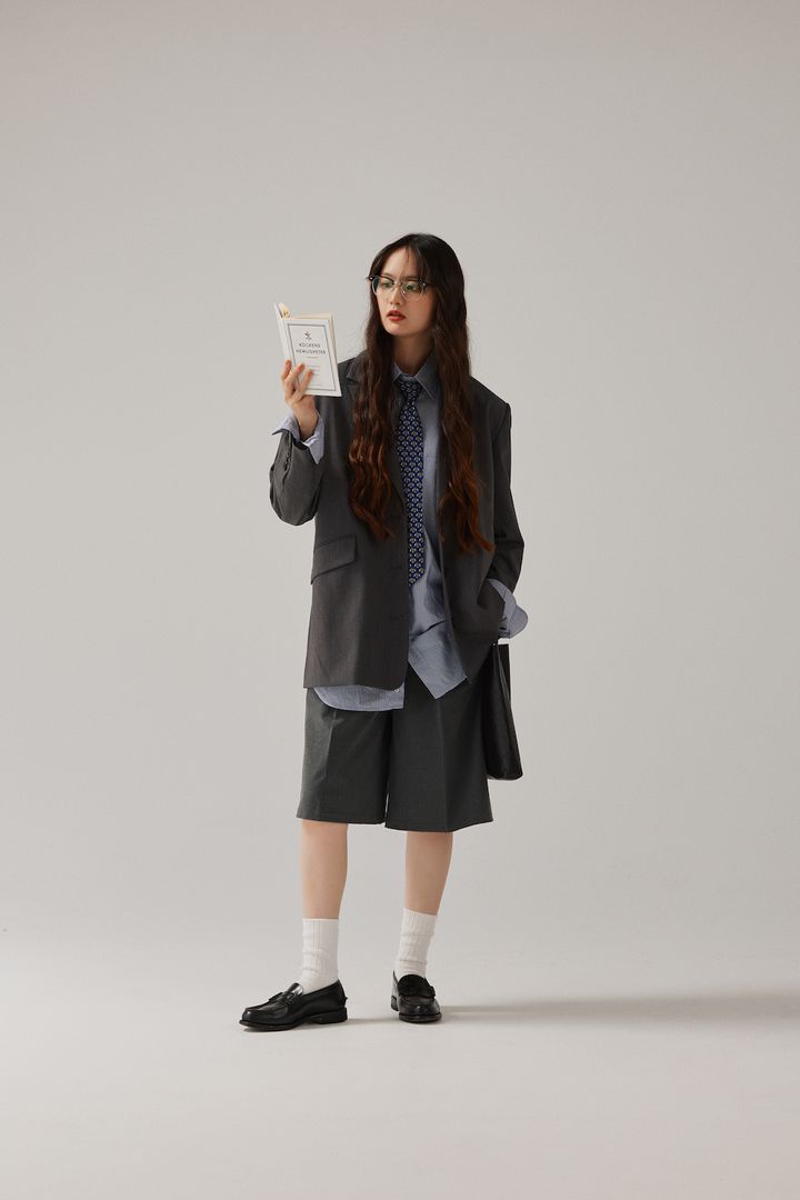 春はテーラードジャケットが不可欠！ハーフパンツで楽しむ軽やかトラッド【FUDGE FRIEND おしゃれさんの毎日コーディネート vol.655｜うさみ】