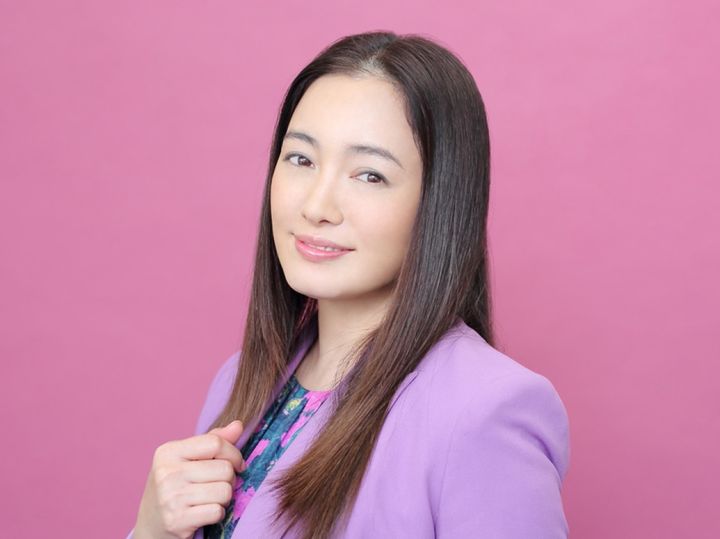 「髪がきれいだと思う女性有名人」第1位に輝いた仲間由紀恵 クランクイン！ 写真：高野広美 width=