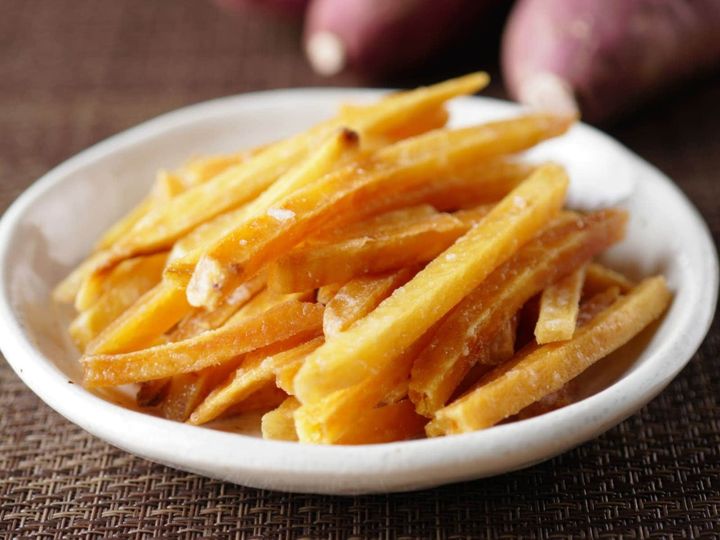 All About ニュース編集部が全国250人を対象に実施した「お土産に関するアンケート」の調査結果から、もらったらうれしい「高知県のお土産」ランキングを発表！ 2位「塩けんぴ」を抑えた1位は？ ※画像はイメージです