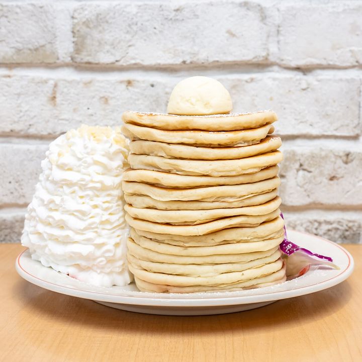 Eggs’n Things「16 Stack Pancakes!」4