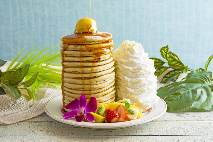 Eggs ’n Things「16 Stack Pancakes!」