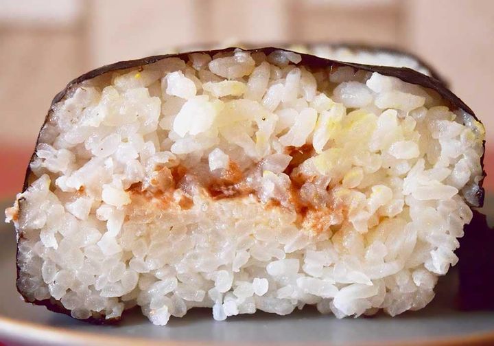 「おおきなおむすび まぐたく」