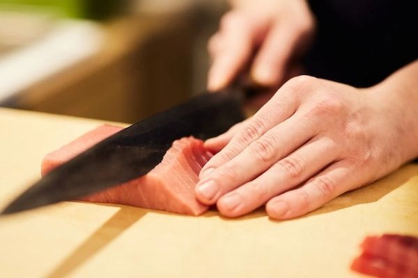 【福岡県福岡市】寿司×日本酒・ナチュールワイン「博多Hana」がオープン！開店記念の期間限定特典も