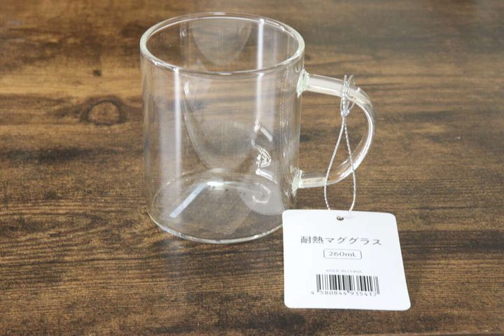 セリアの耐熱マググラスのパッケージ