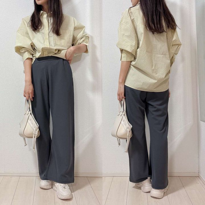 GUドルマンスリーブストライプシャツとスラックスコーデ