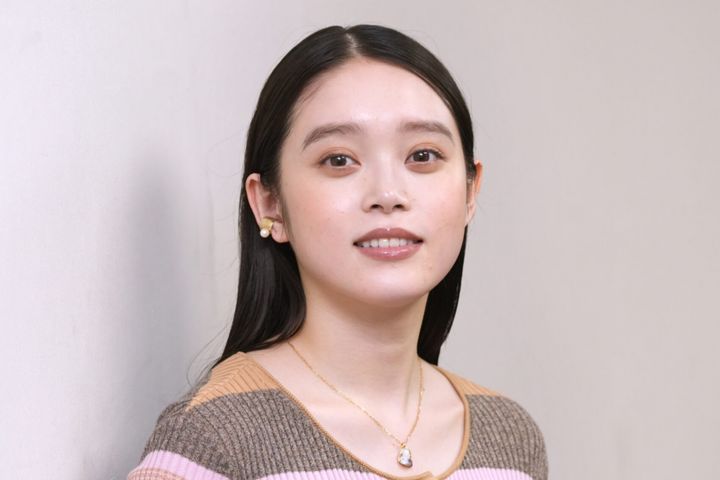 女優の高石あかりさん（23）がヒロイン松野トキを演じるNHK連続テレビ小説「ばけばけ」（月～土曜前8・0）の第104話が26日放送され、家族たちが吉野イセ（芋生悠さん）の呪いの話に戦慄するなか、トキが一人だけ違うテンションで目を輝かせ、イセの「不幸」を引き継ぎ、少しずつ「怪談」に近づく展開に、Xでは「おトキちゃん」「おトキさん」「おイセさん」「人形の墓」などがトレンド入りしました。