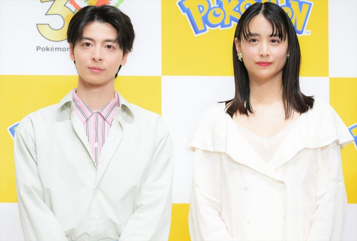 「ポケモン30周年、はじまる」キックオフ発表会に出席した（左から）高杉真宙、山本美月 クランクイン！ width=